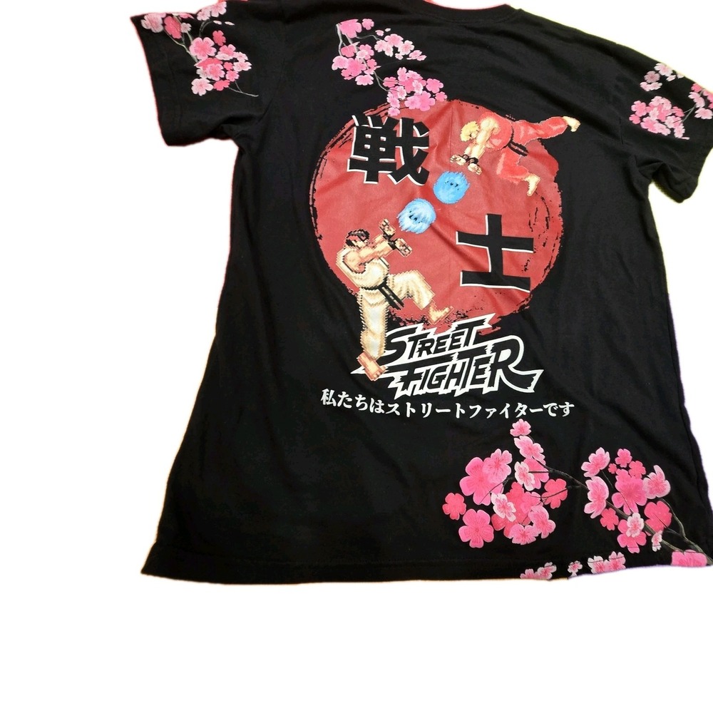 Street Fighter Capcom Graphic T-Shirt Men's Large Black Ryu Ken Pixel Sakura L
